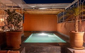 Riad DIHYA&Rooftop Pool